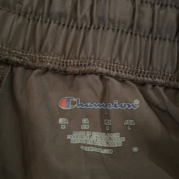 Champion suit M/L - Picture 9 of 16